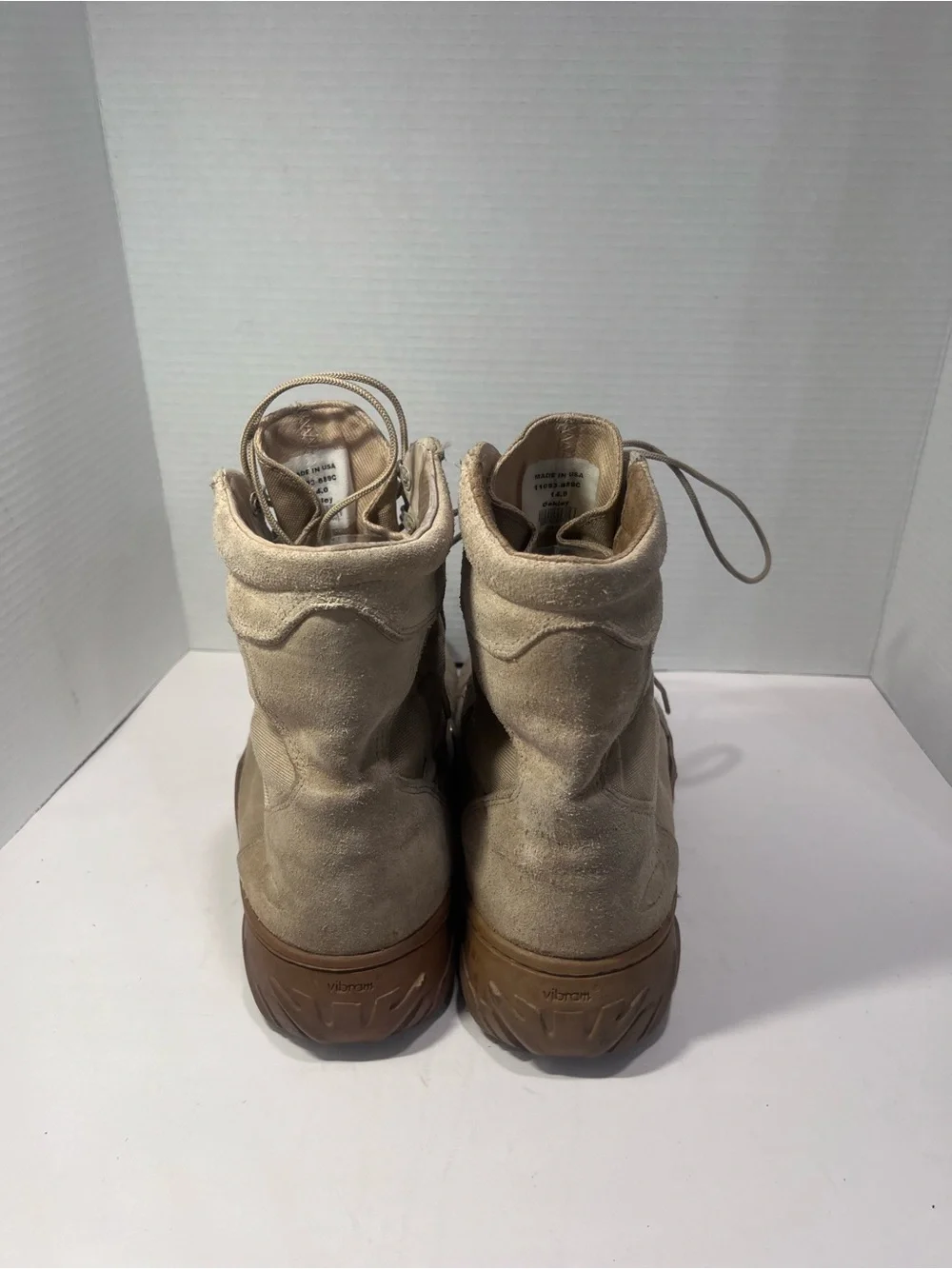Oakley Men's Lace-Up Tactical Boots in Tan and Brown